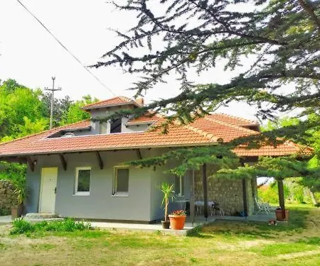 Pensión Kuca Za Odmor-zelena Oaza