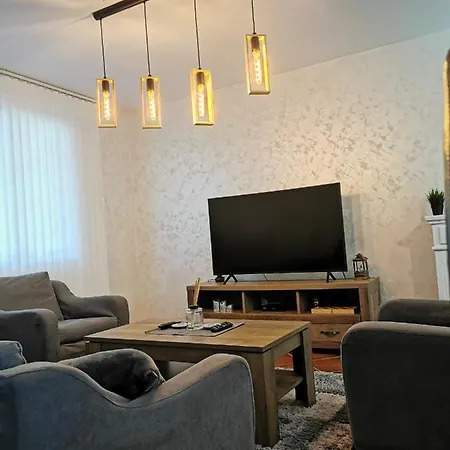 Pensión Kuca Za Odmor-zelena Oaza